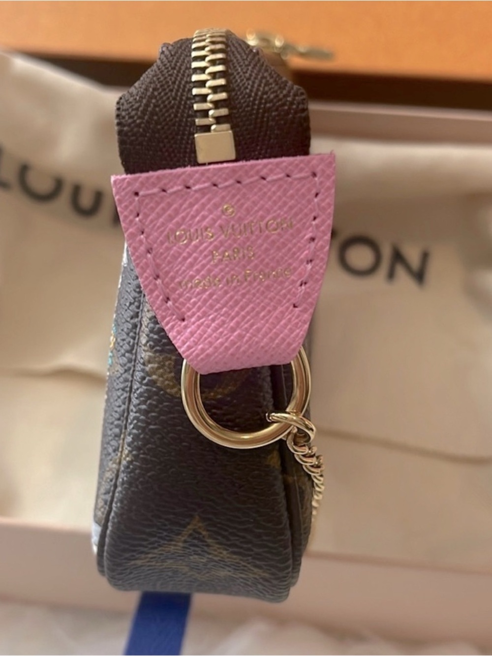 Louis Vuitton Limited Holiday Christmas Mini Pochette & Notebook Vivienne Paris - Picture 5 of 16
